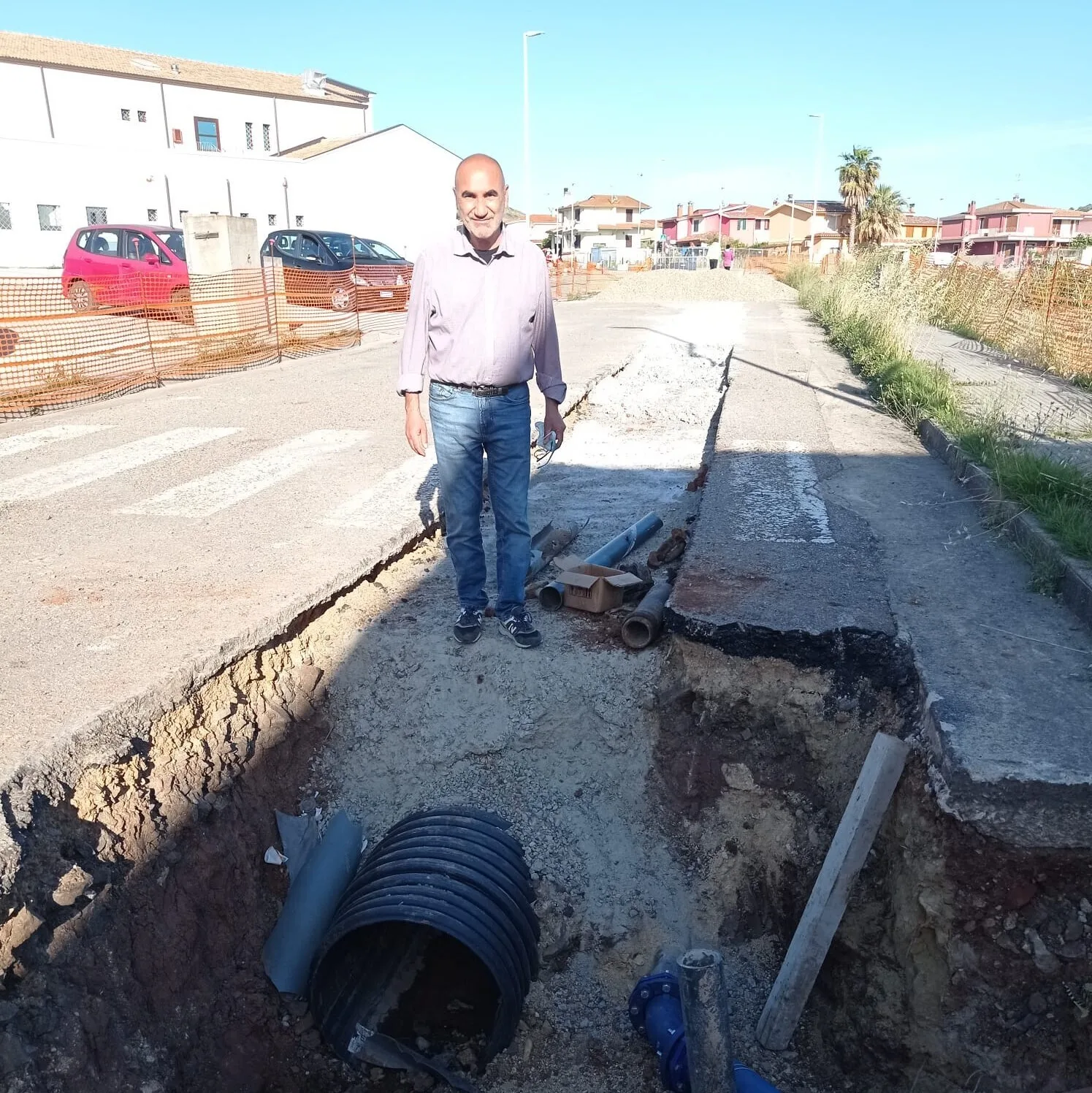 Mobile apps for hydraulic risk surveys